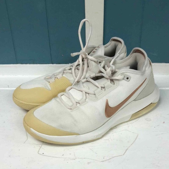 Nike Women's Air Max Wildcard Shoes White / Rose Gold AO7353-066 size 9 - Picture 3 of 7